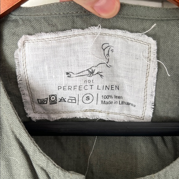 notPERFECTLINEN Melina Linen Tie Front Blouse Forest Green Coquette Small - Picture 4 of 6